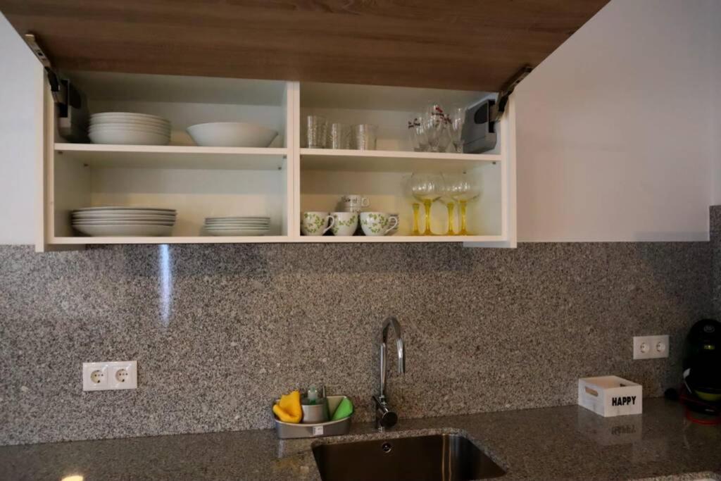 Apartamento Cata سانتياغو دي كومبوستيلا المظهر الخارجي الصورة